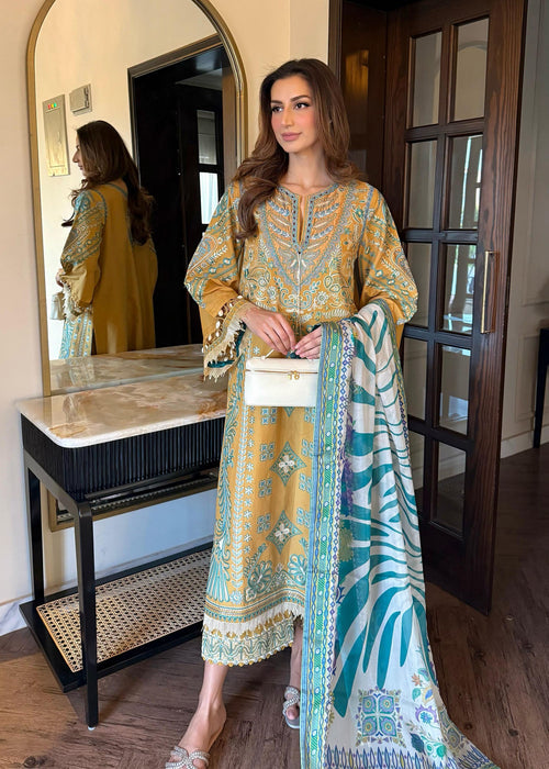 Siraa By Sadaf Fawad Khan Luxury Embroidered Lawn'25 Unstitched 3pcs