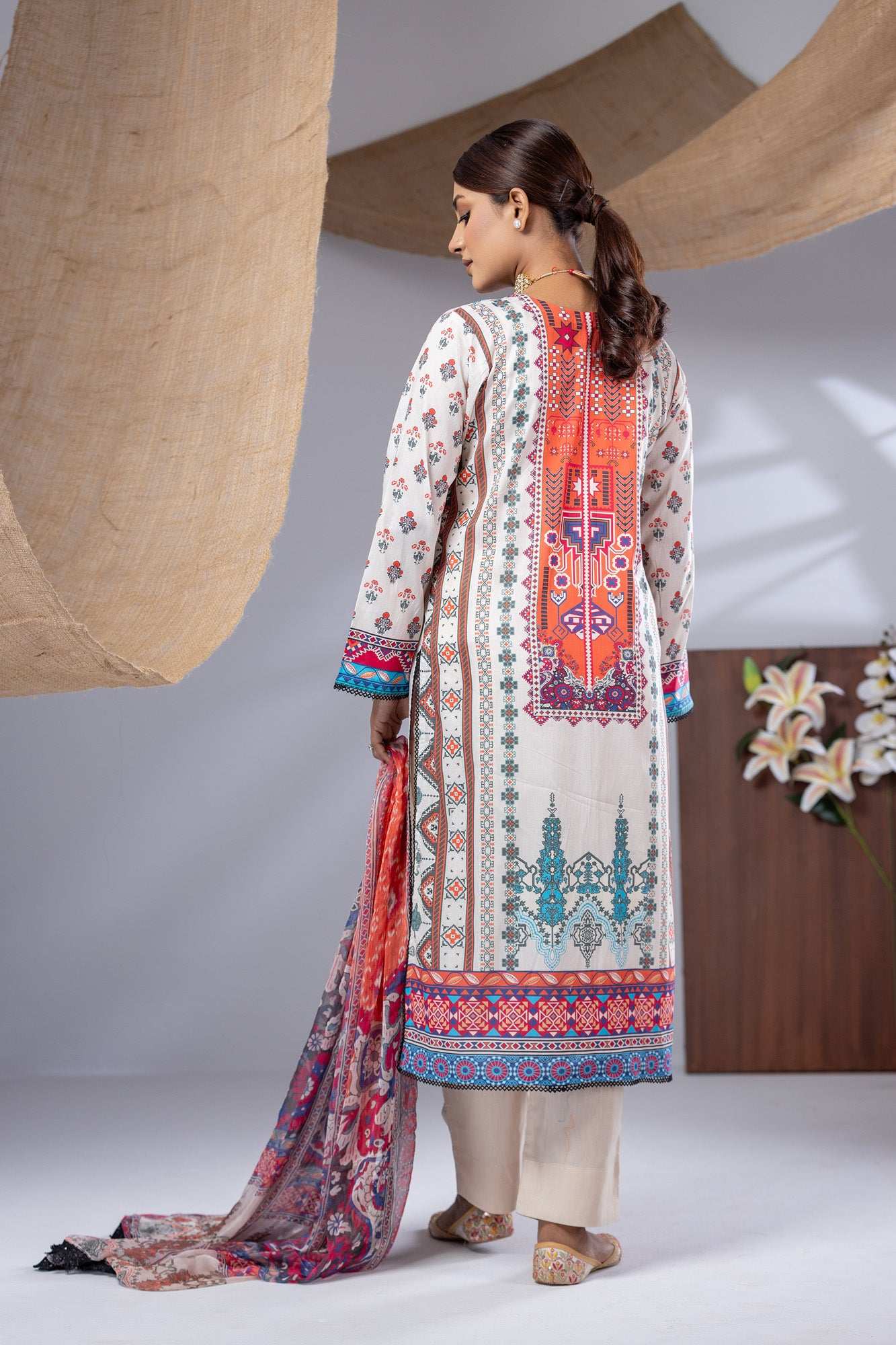 Aiza Embroidered & Sequence Work Unstitched 3pcs