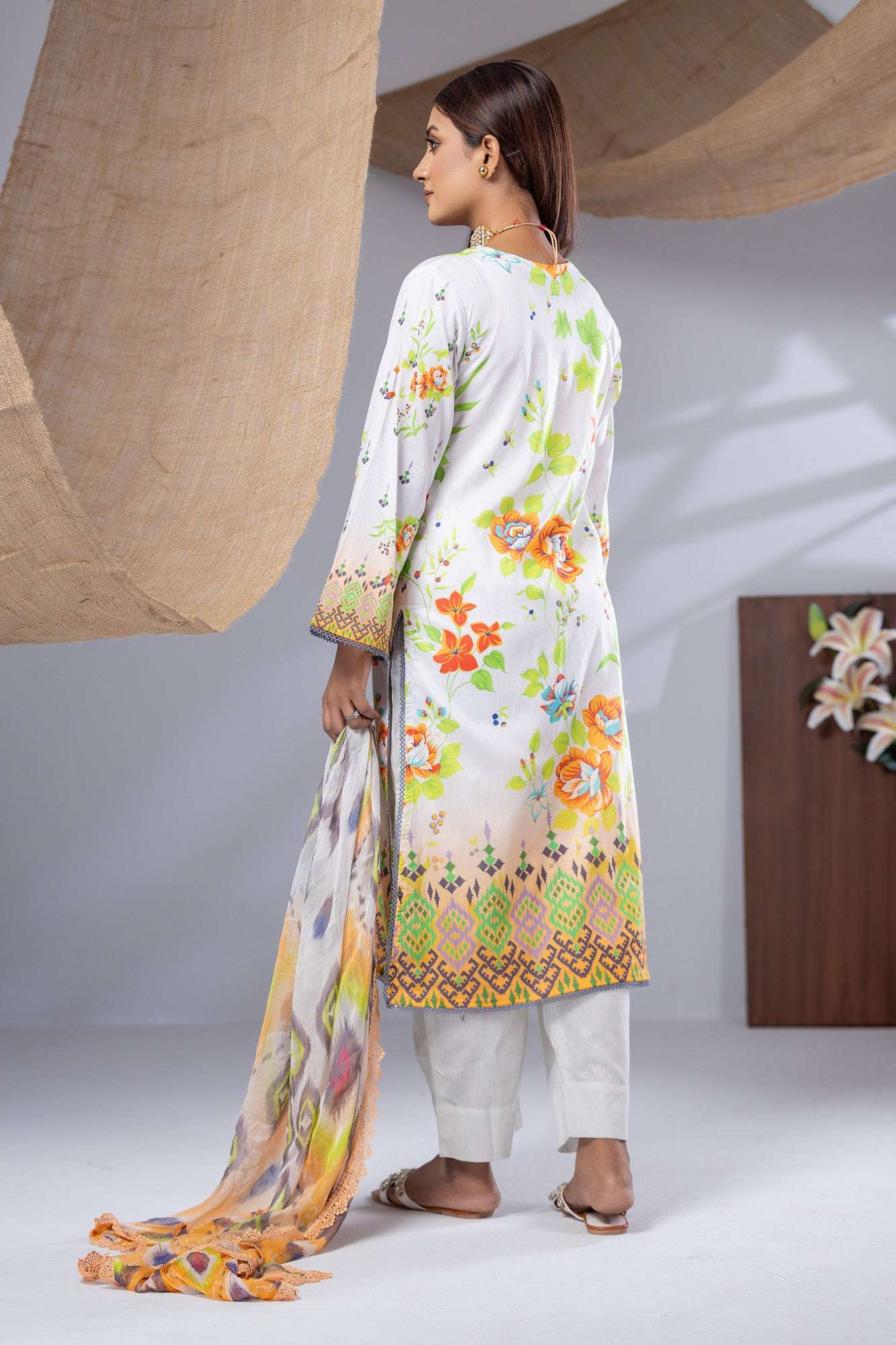Aiza Embroidered & Sequence Work Unstitched 3pcs