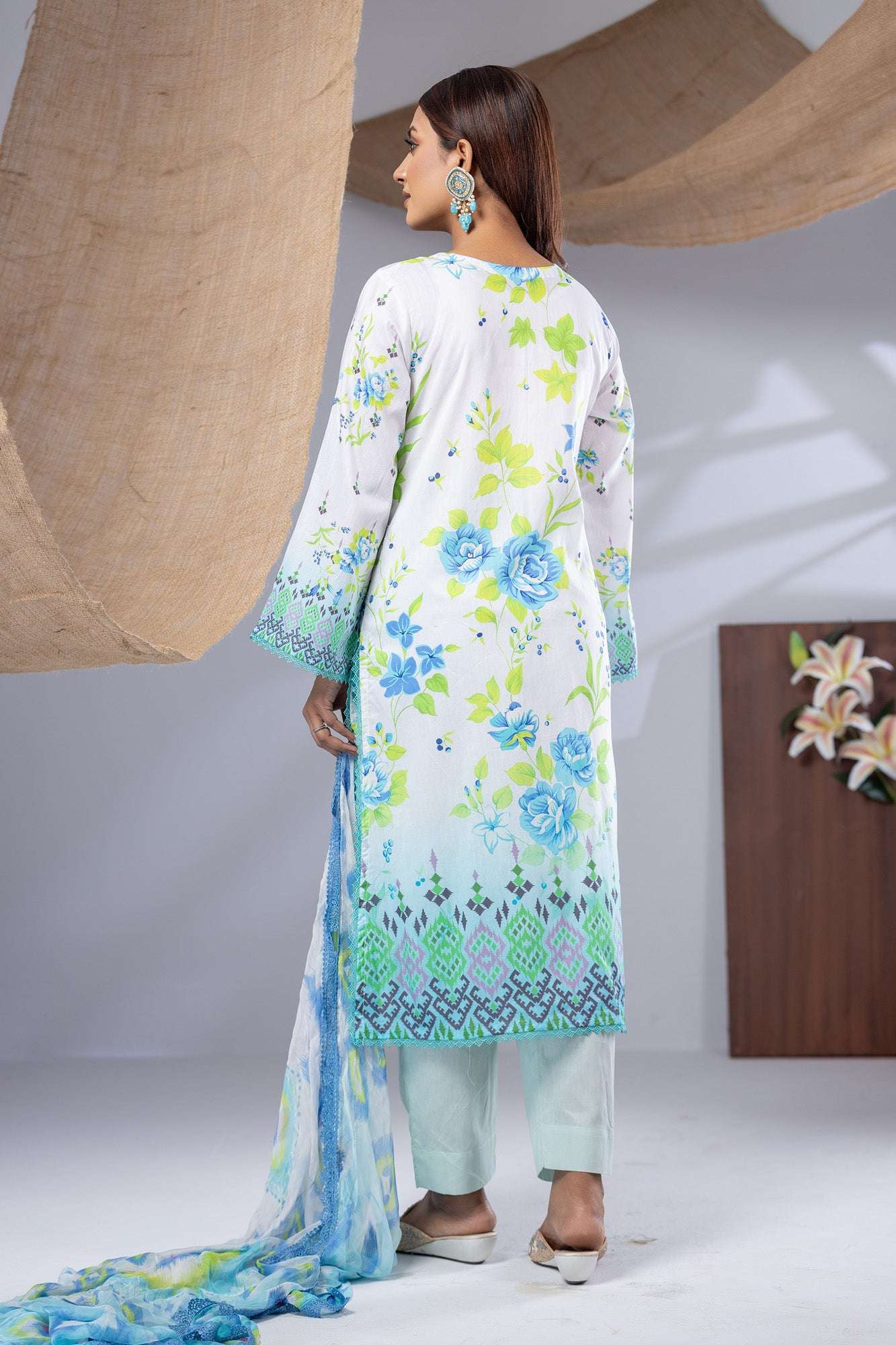 Aiza Embroidered & Sequence Work Unstitched 3pcs