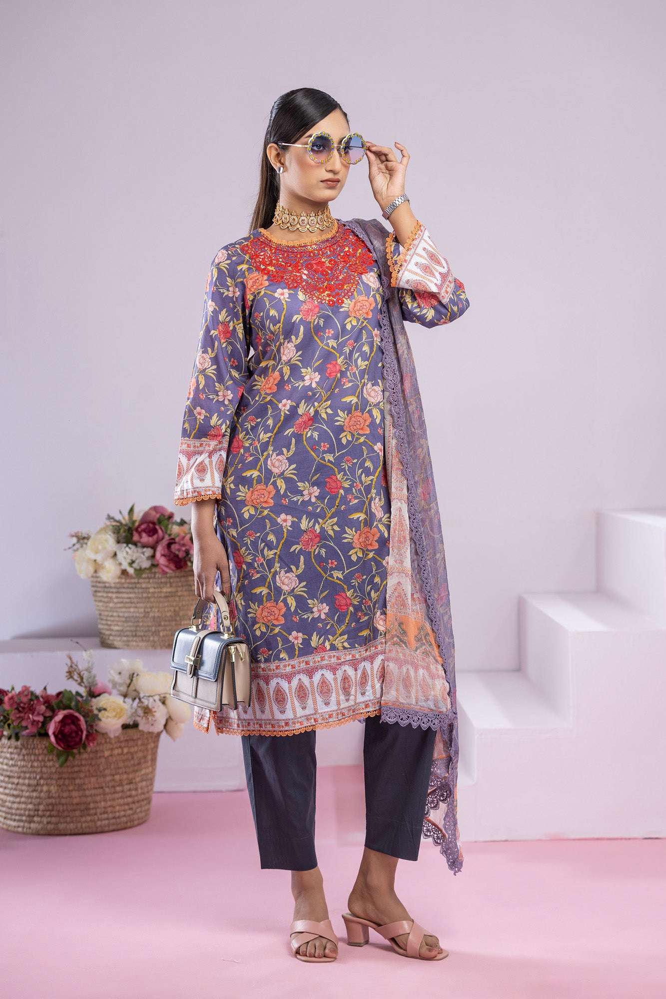 Inaya Embroidered & Sequence Work Unstitched 3pcs