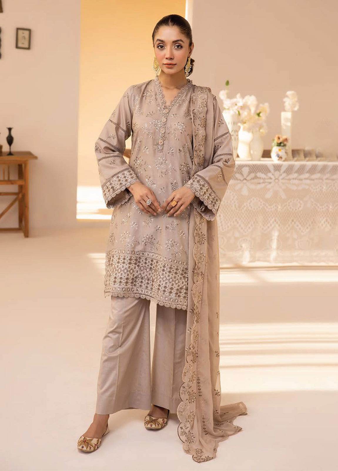 Mahees Florence Chikankari Lawn Unstitched 3pcs - Jotey