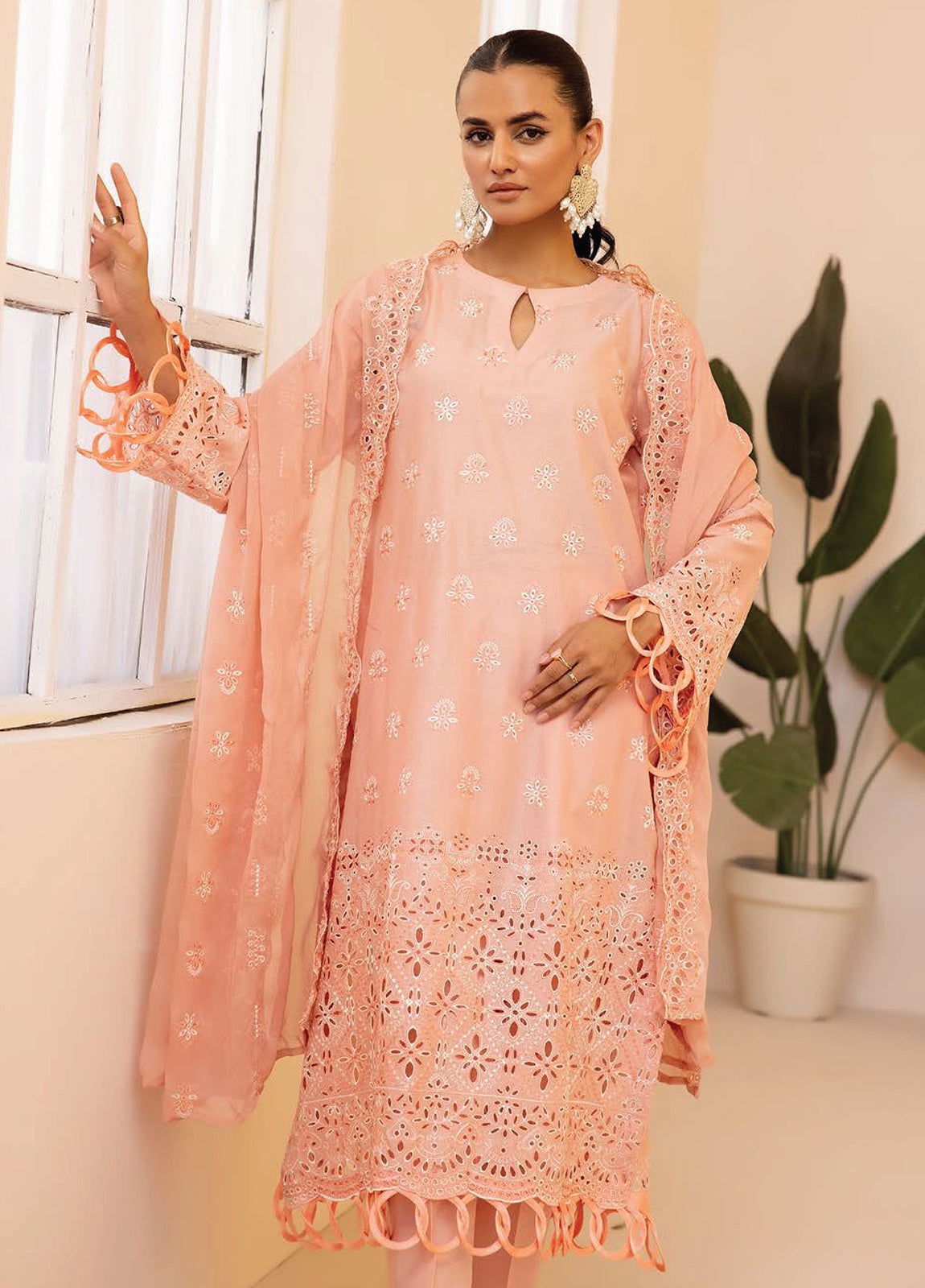 Mahees Florence Chikankari Lawn Unstitched 3pcs - Jotey
