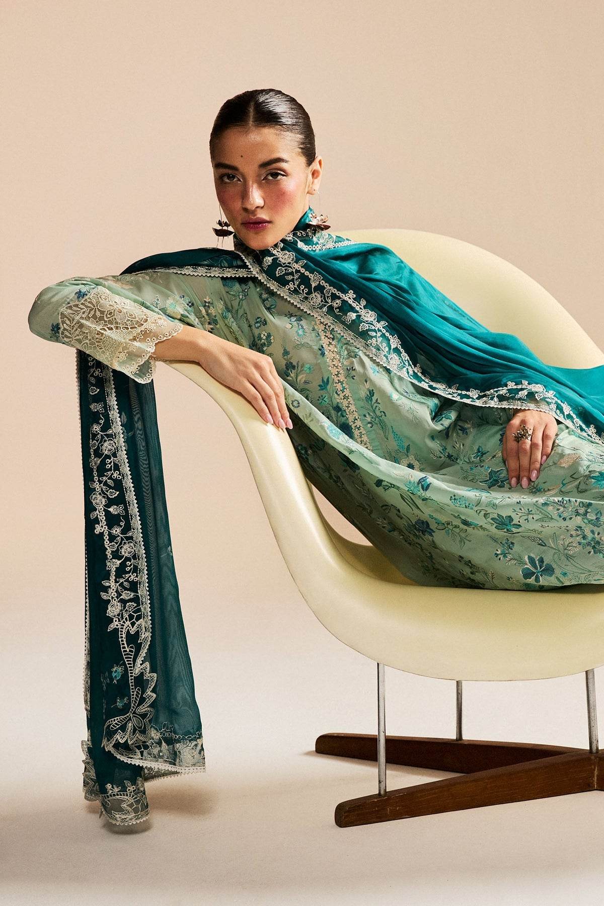 Zara Shahjahan Satori Embroidered Luxury Lawn Unstitched 3pcs - Jotey