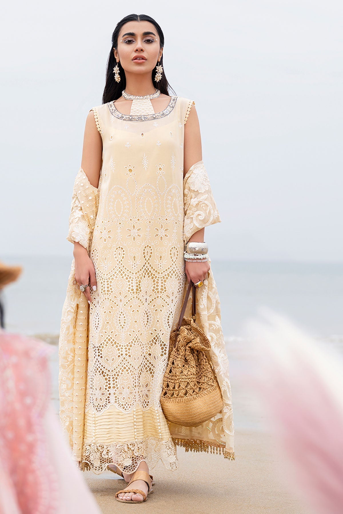Nureh Tere Sang Embroidered Swiss Lawn 3Pcs - Jotey