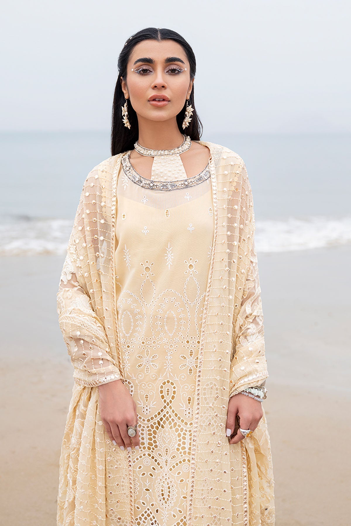 Nureh Tere Sang Embroidered Swiss Lawn 3Pcs - Jotey