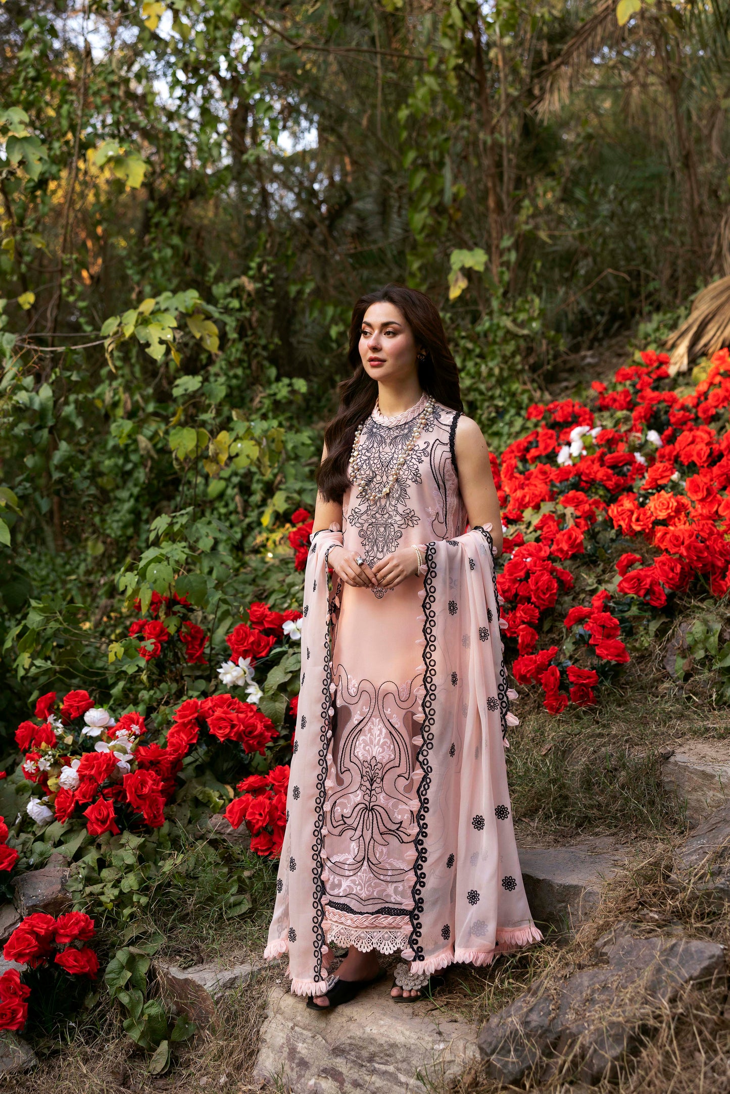 Sable V.  Luxury Formal'25 Embroidered Unstitched 4pcs