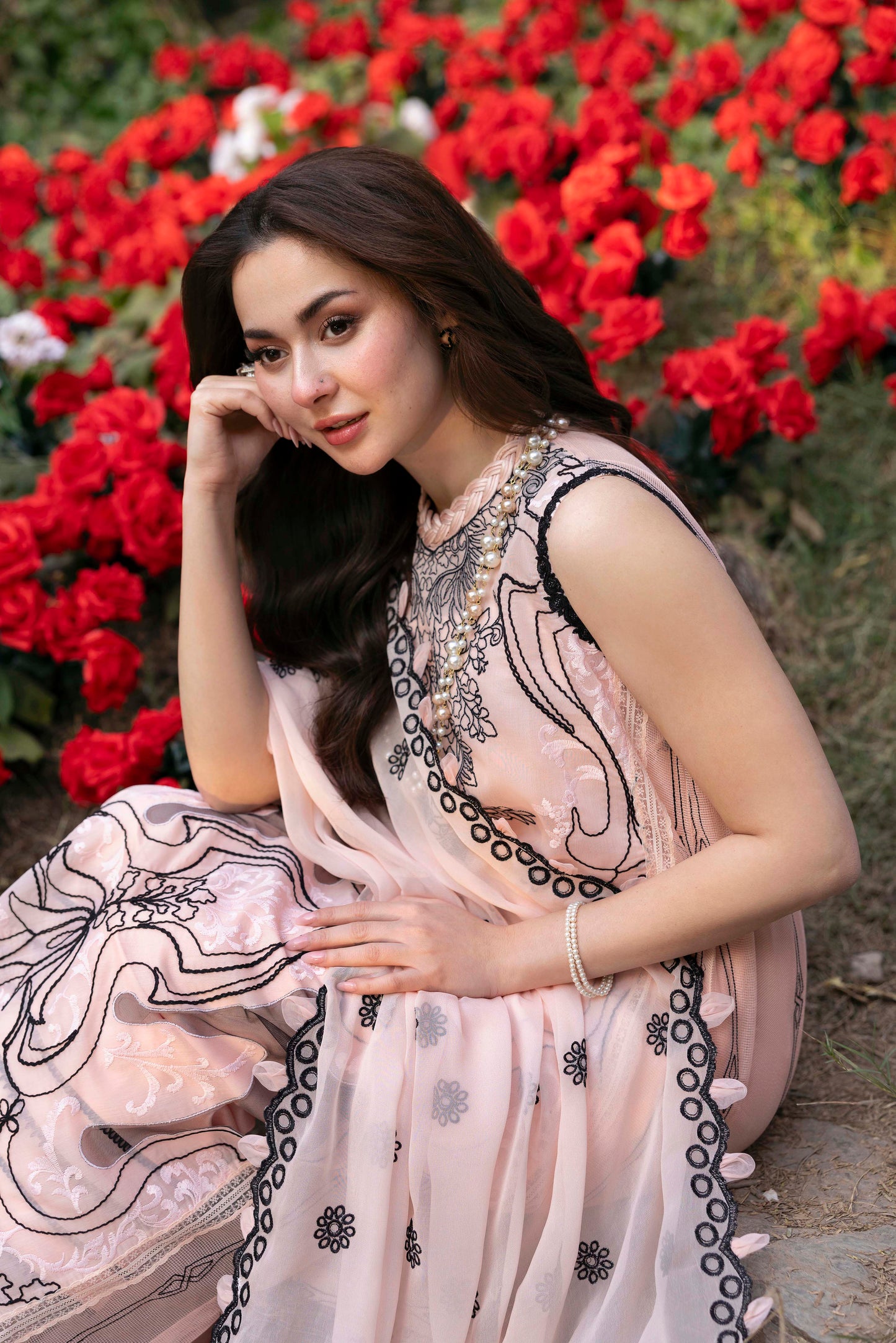 Sable V.  Luxury Formal'25 Embroidered Unstitched 4pcs