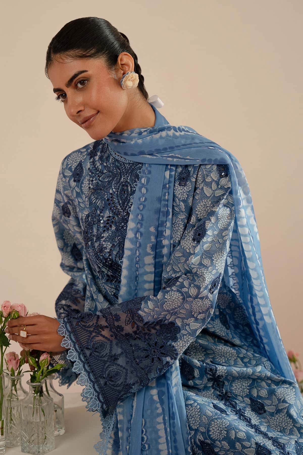 Floral Charm By Afrozeh Embroidered Lawn Unstitched 3pcs - Jotey