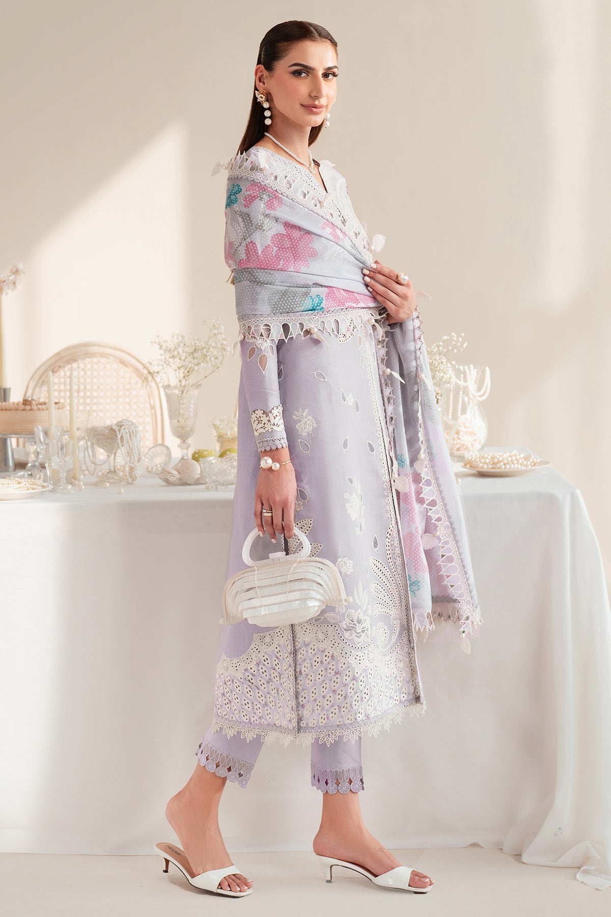 Iris By Jazmin Embroidered Luxury Lawn Unstitched 3pcs