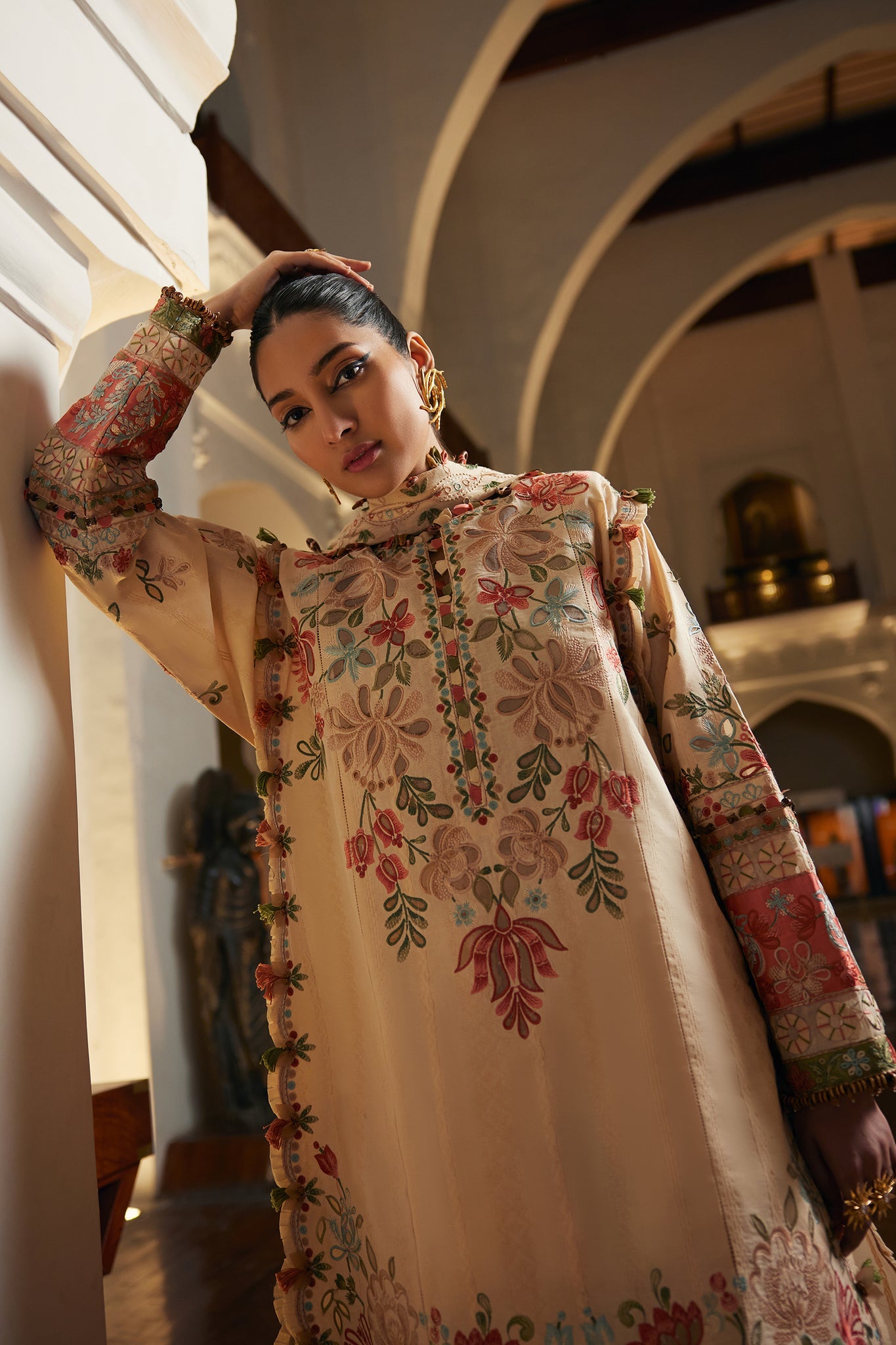 Elan Embroidered Lawn Unstitched 3pcs