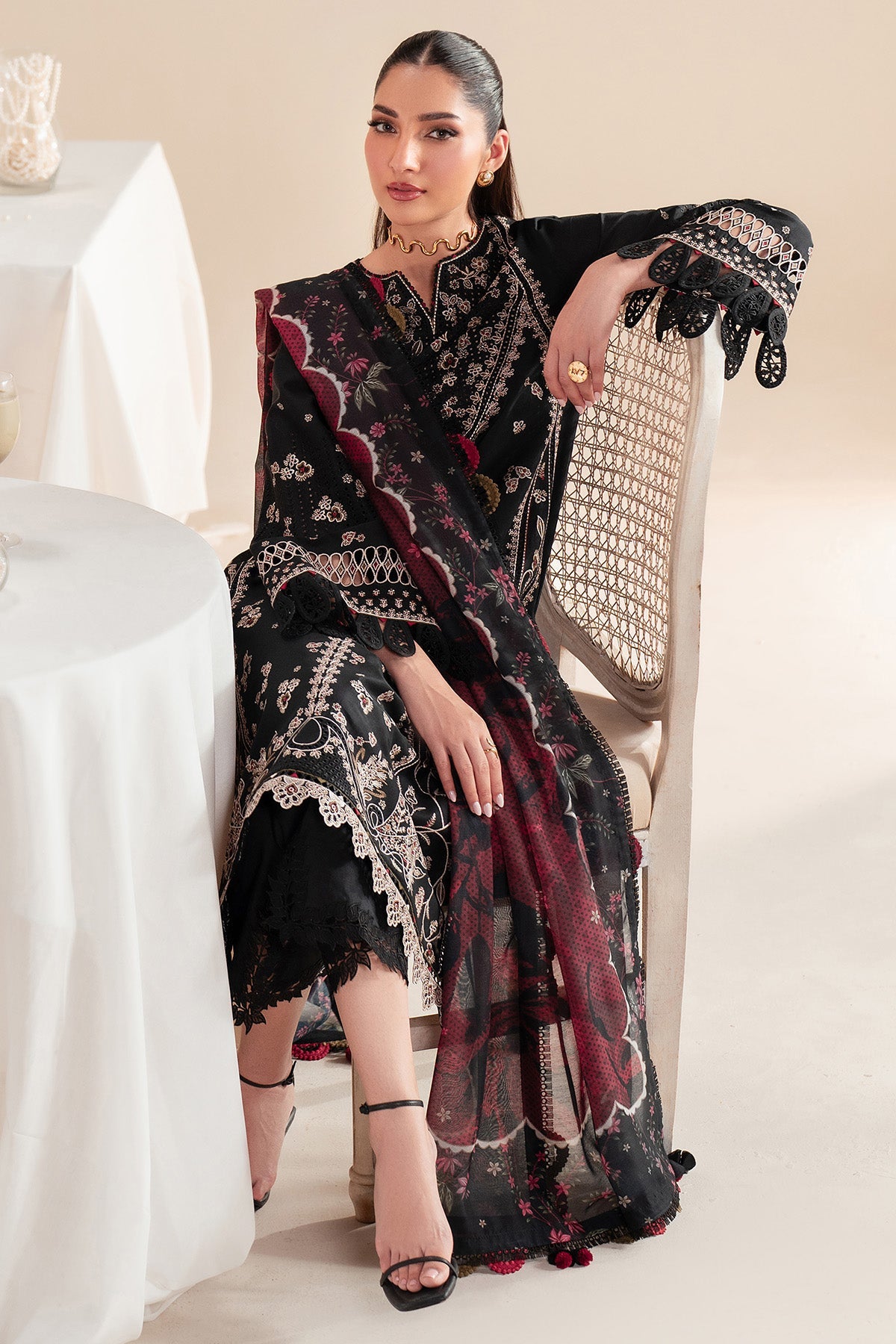 Iris By Jazmin Embroidered Luxury Lawn Unstitched 3pcs
