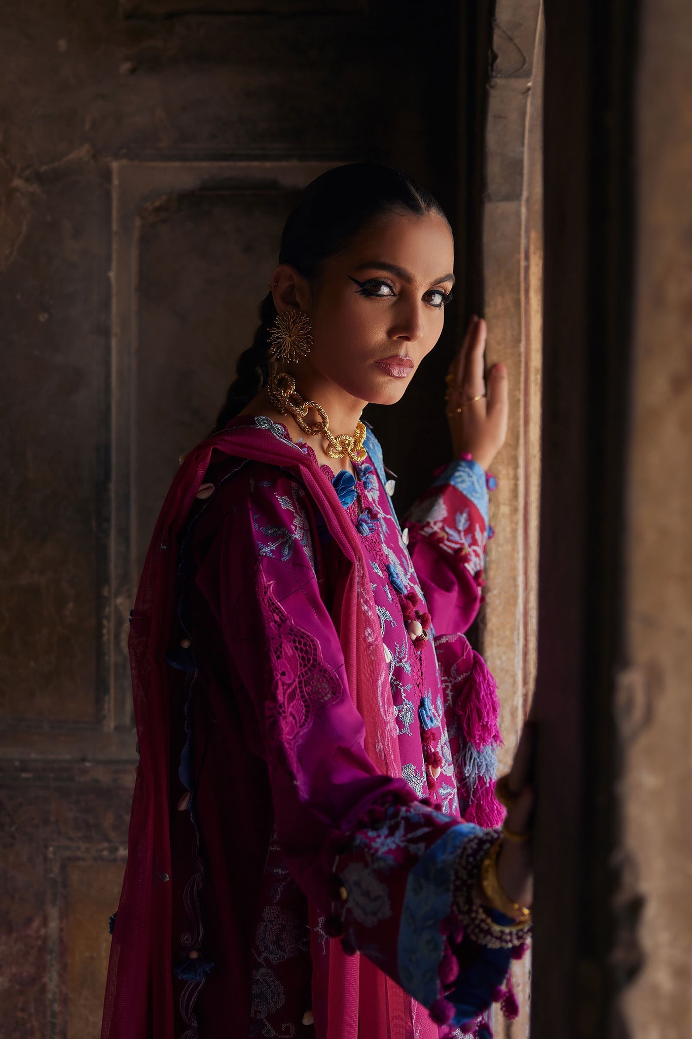 Elan Embroidered Lawn Unstitched 3pcs