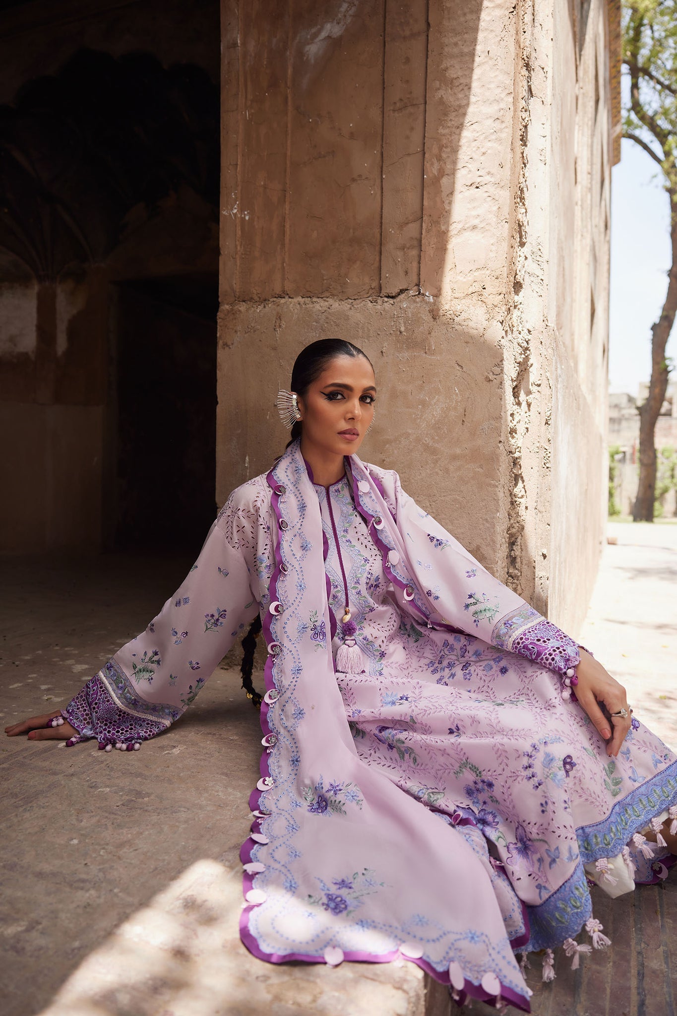 Elan Embroidered Lawn Unstitched 3pcs