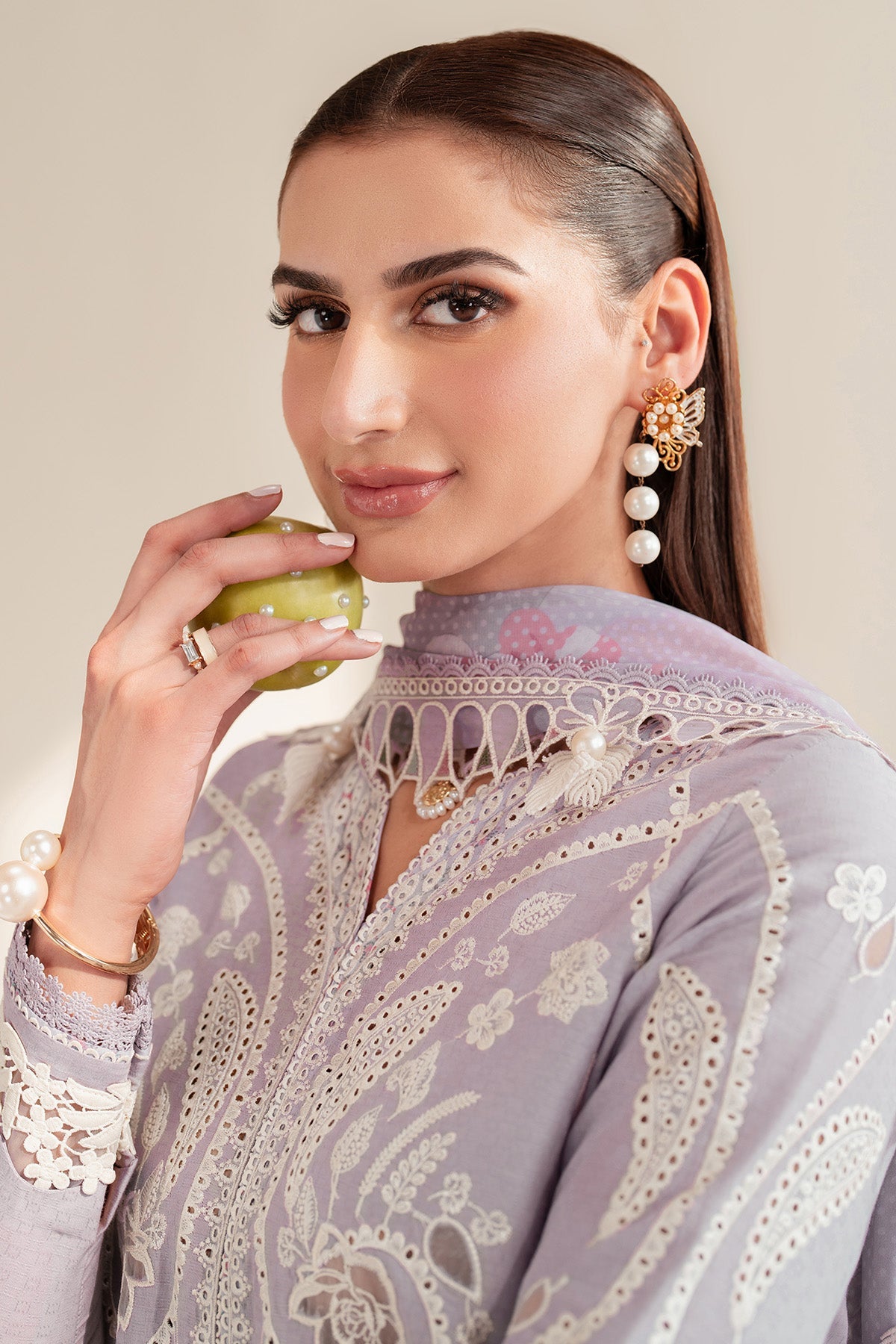 Iris By Jazmin Embroidered Luxury Lawn Unstitched 3pcs