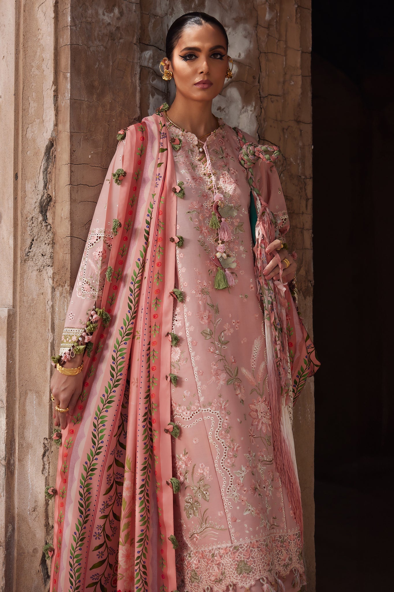 Elan Embroidered Lawn Unstitched 3pcs