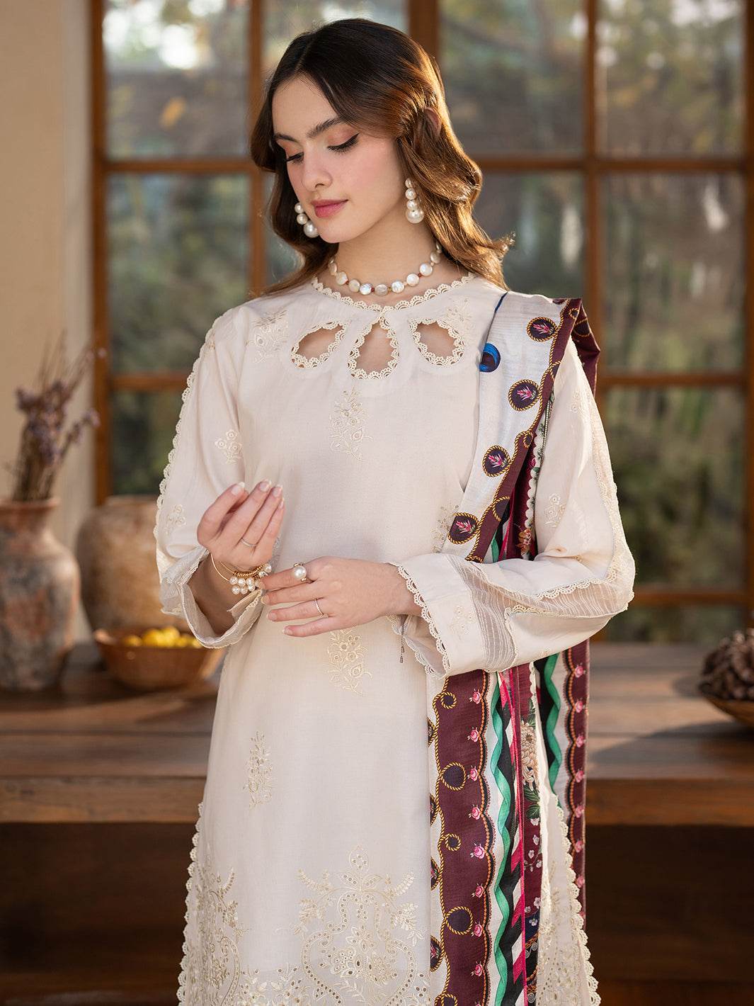 Stella By Mahnur Embroidered Lawn Unstitched 3pcs - Jotey