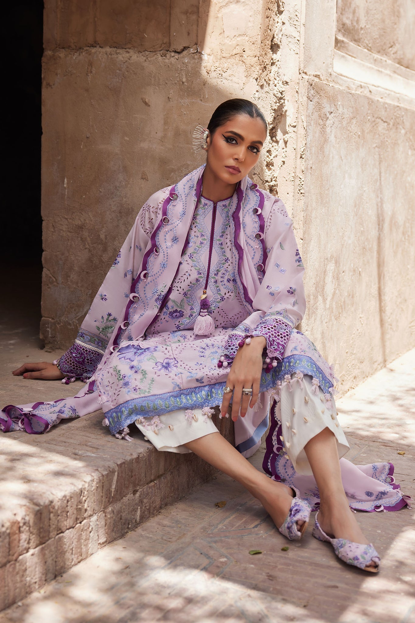 Elan Embroidered Lawn Unstitched 3pcs