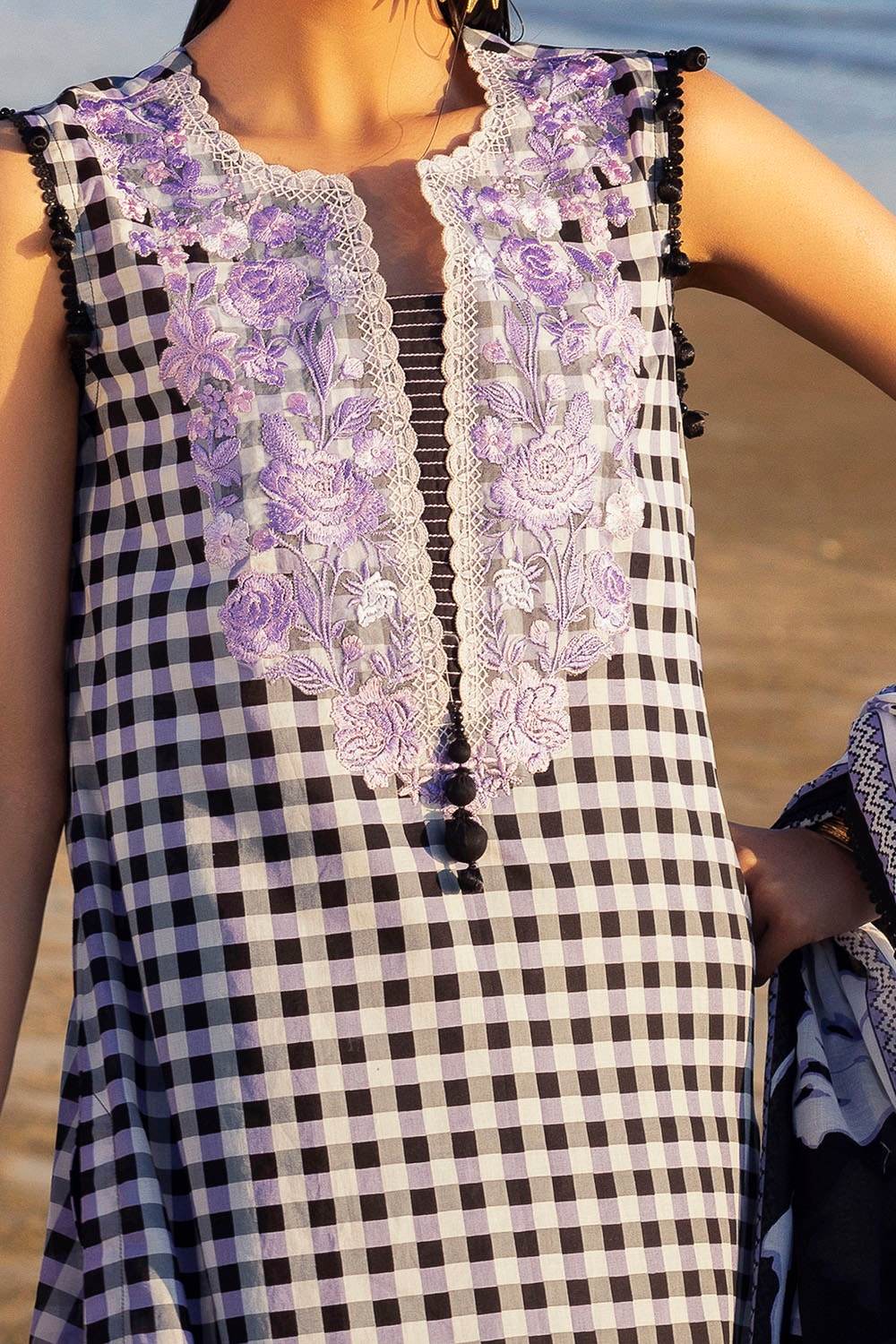 Gul Ahmed Printed Summer Lawn'25 Unstitched 3pcs - Jotey