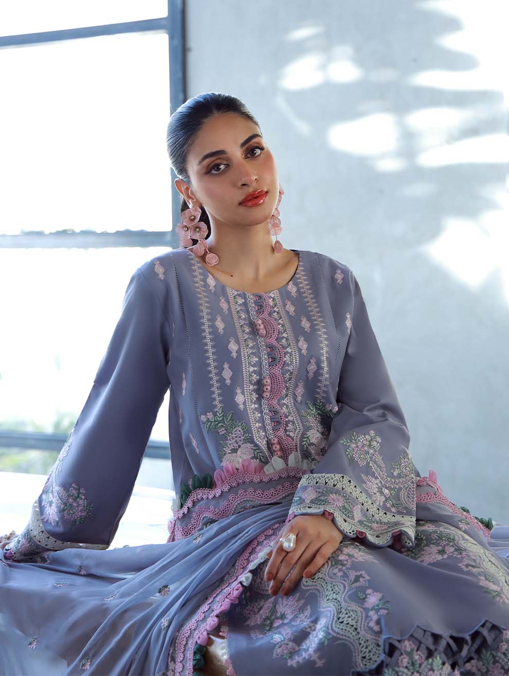 Jade LE Premier Vol-2 Lawn'25 Unstitched 3pcs