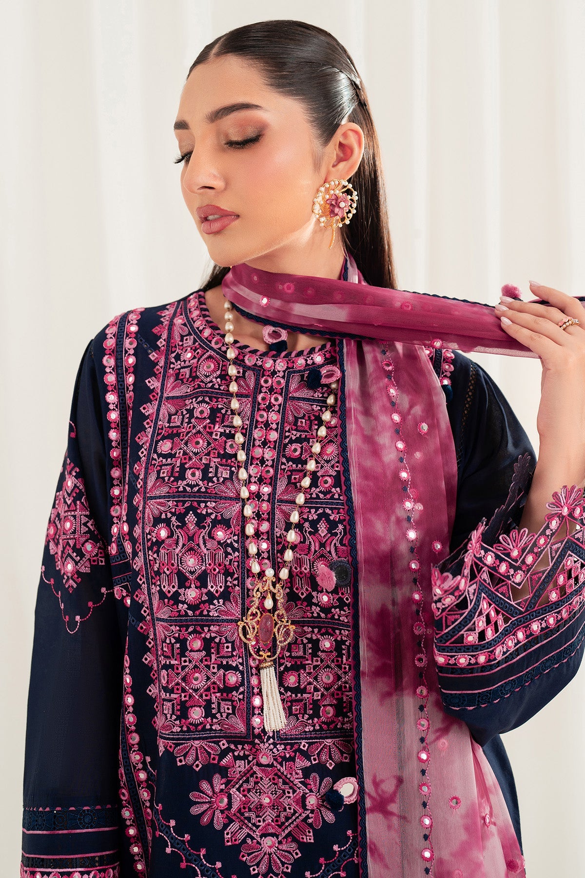 Iris By Jazmin Embroidered Luxury Lawn Unstitched 3pcs