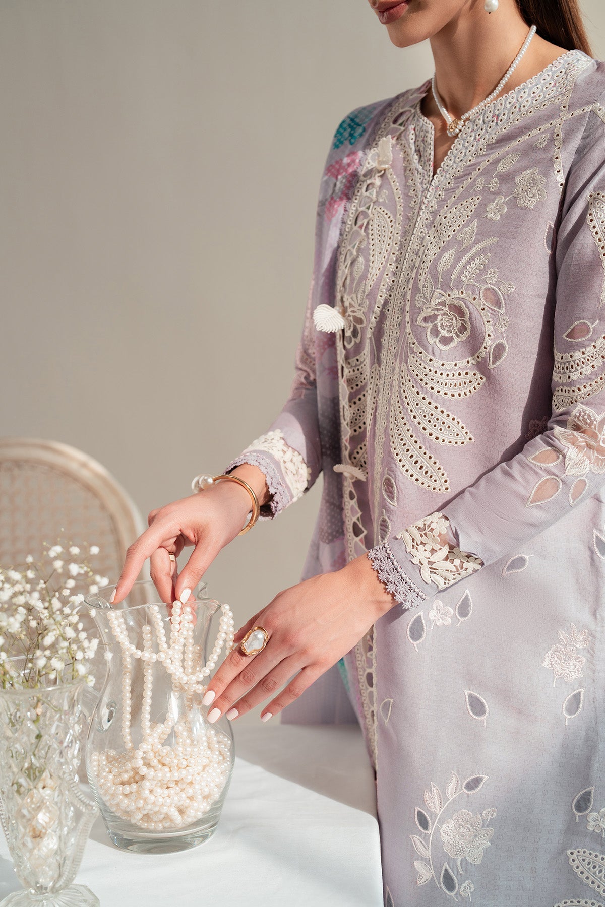 Iris By Jazmin Embroidered Luxury Lawn Unstitched 3pcs