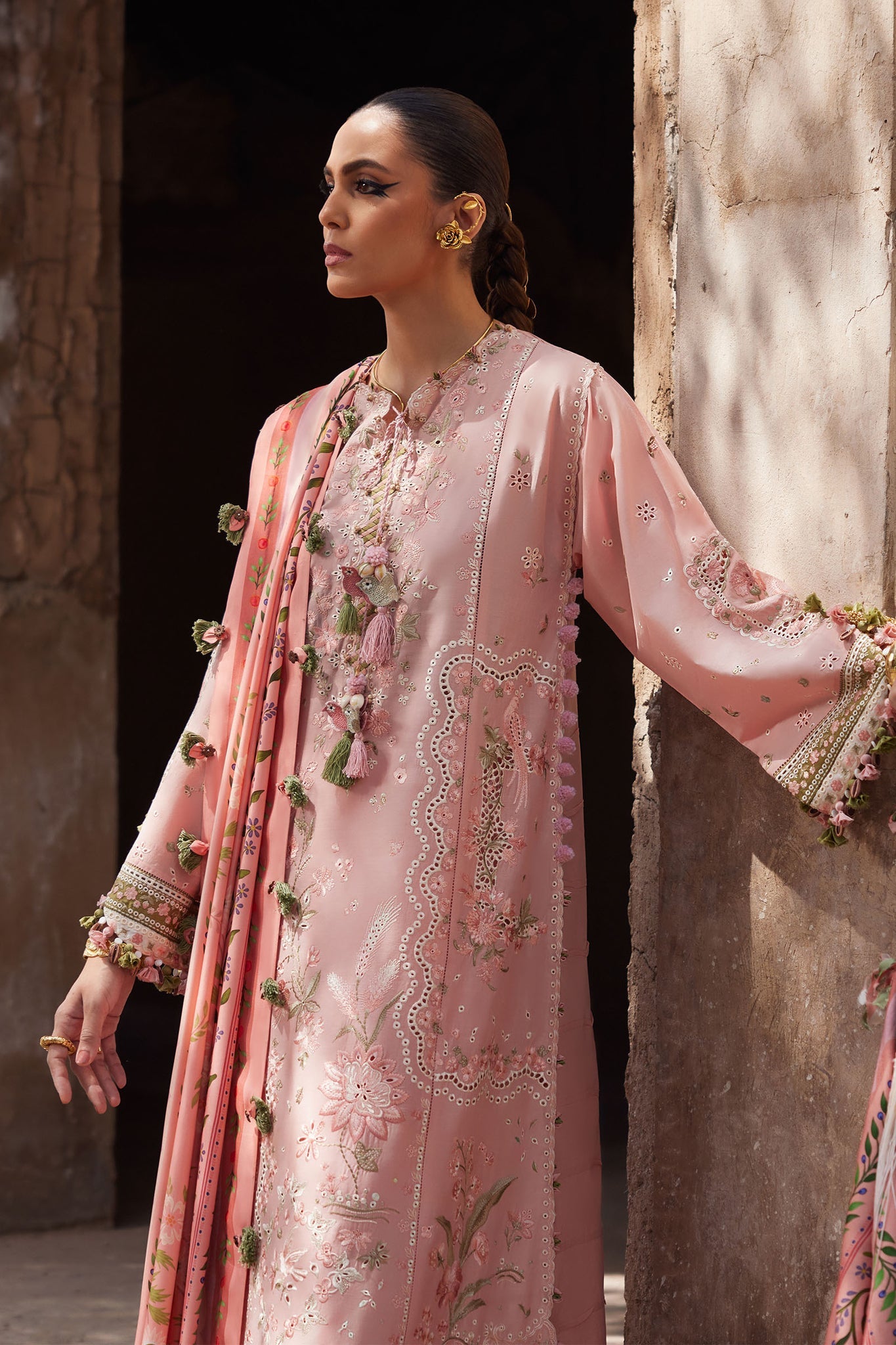 Elan Embroidered Lawn Unstitched 3pcs
