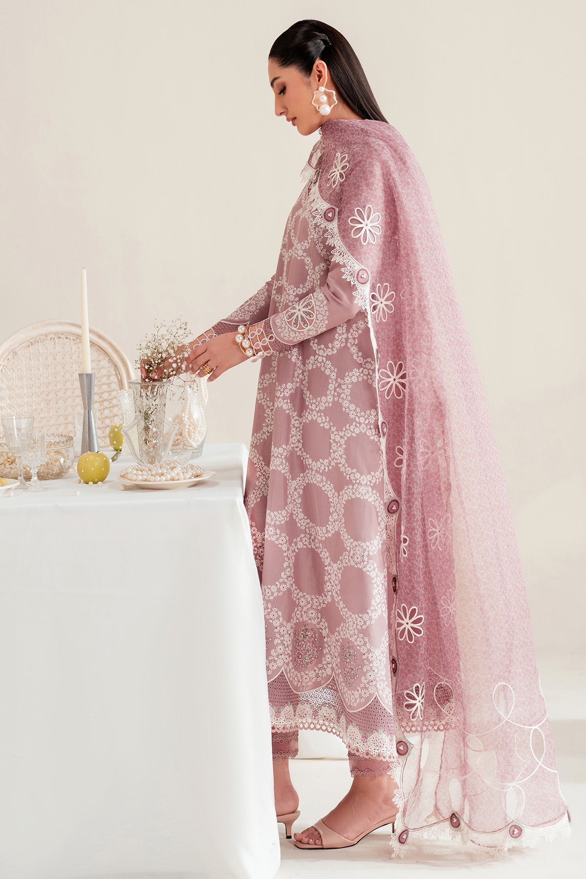 Iris By Jazmin Embroidered Luxury Lawn Unstitched 3pcs