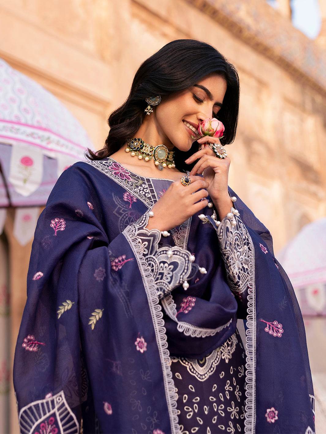 Husn Jahan By Mahnur Embroidered Luxury Lawn Unstitched 3pcs - Jotey