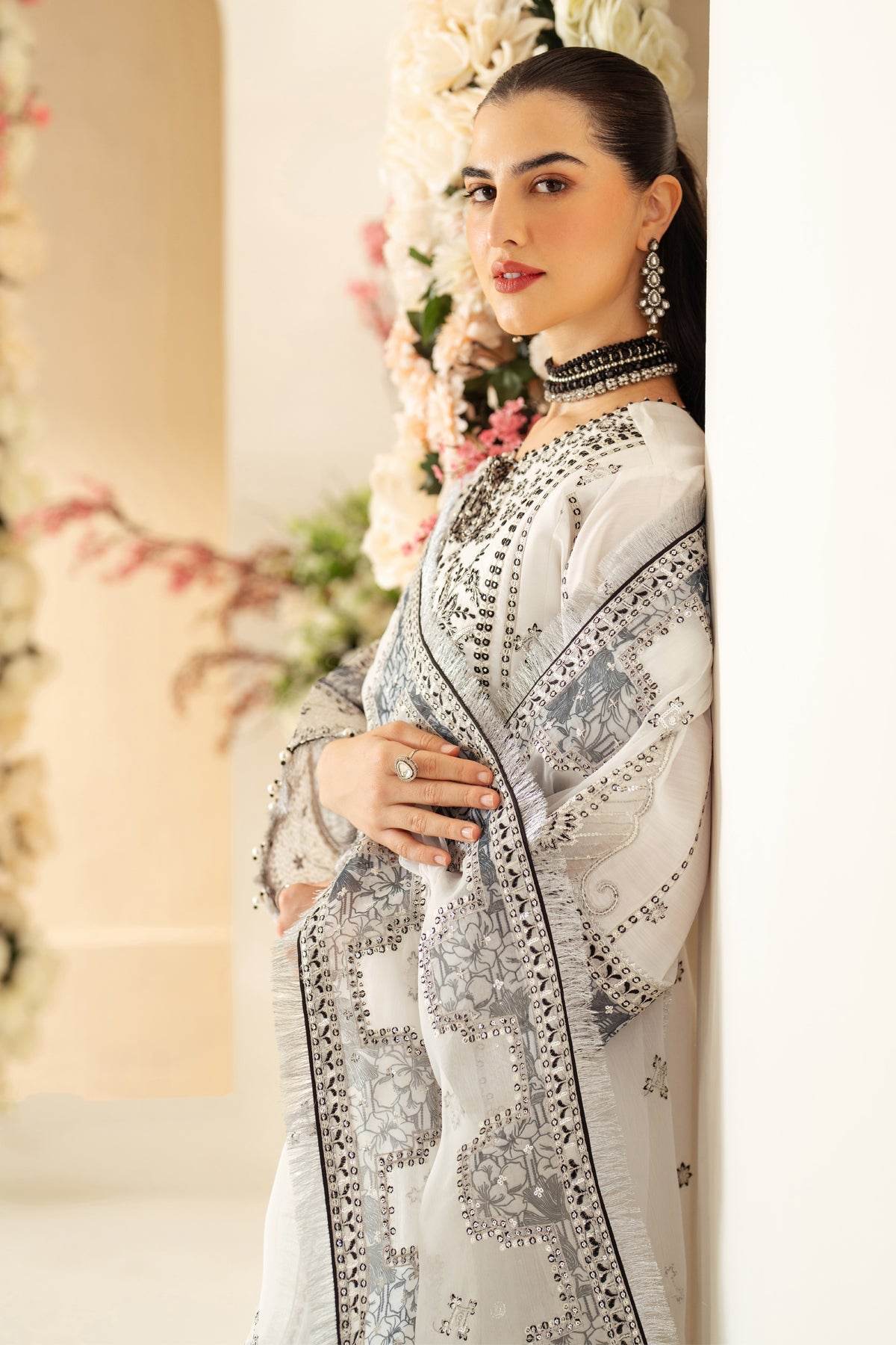 Luxe Raw Silk By Alizeh Embroidered Organza Unstitched 3pcs - Jotey