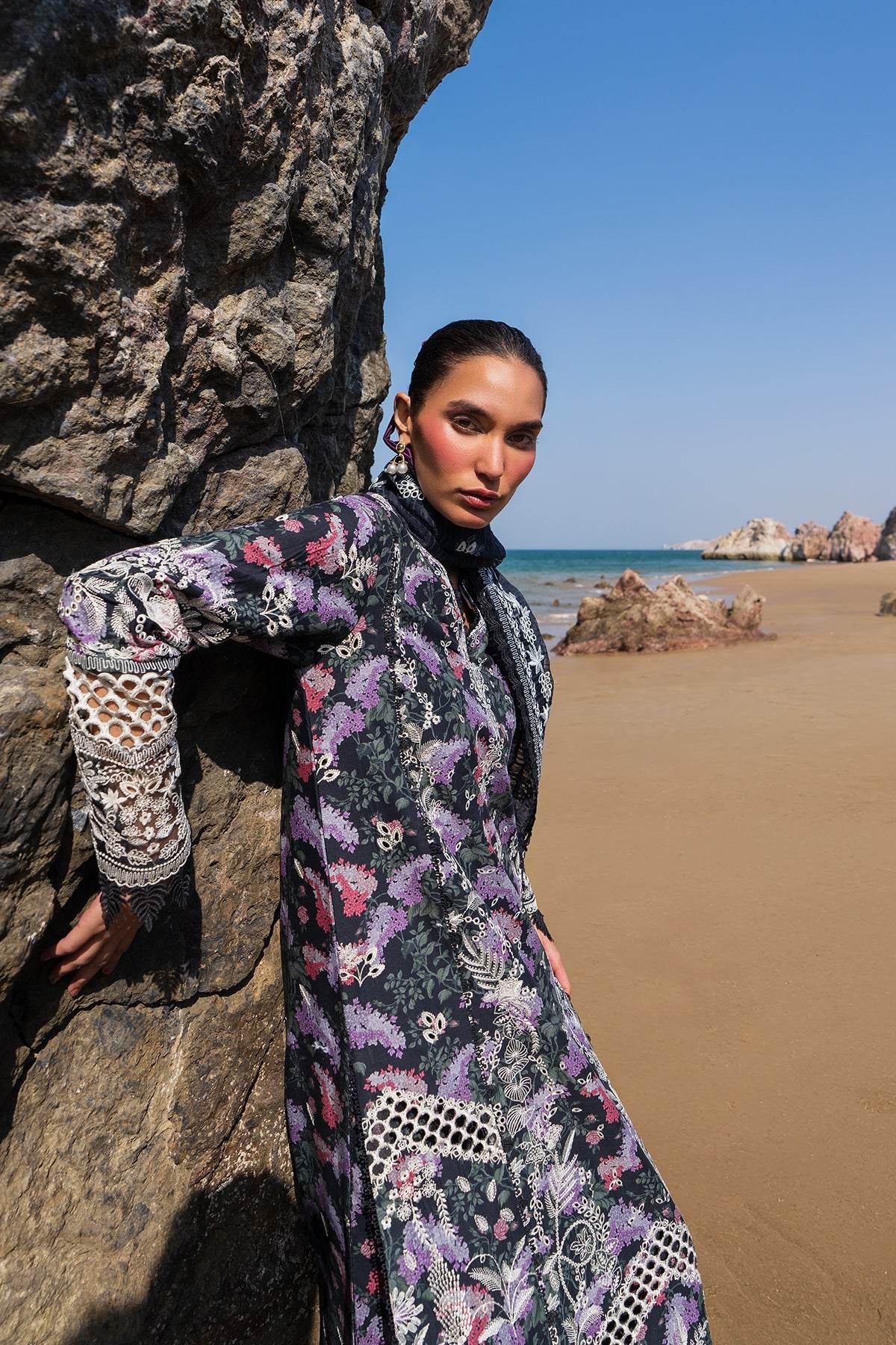 AFROZEH Endless Summer'25 Embroidered Printed Lawn 3pcs - Jotey