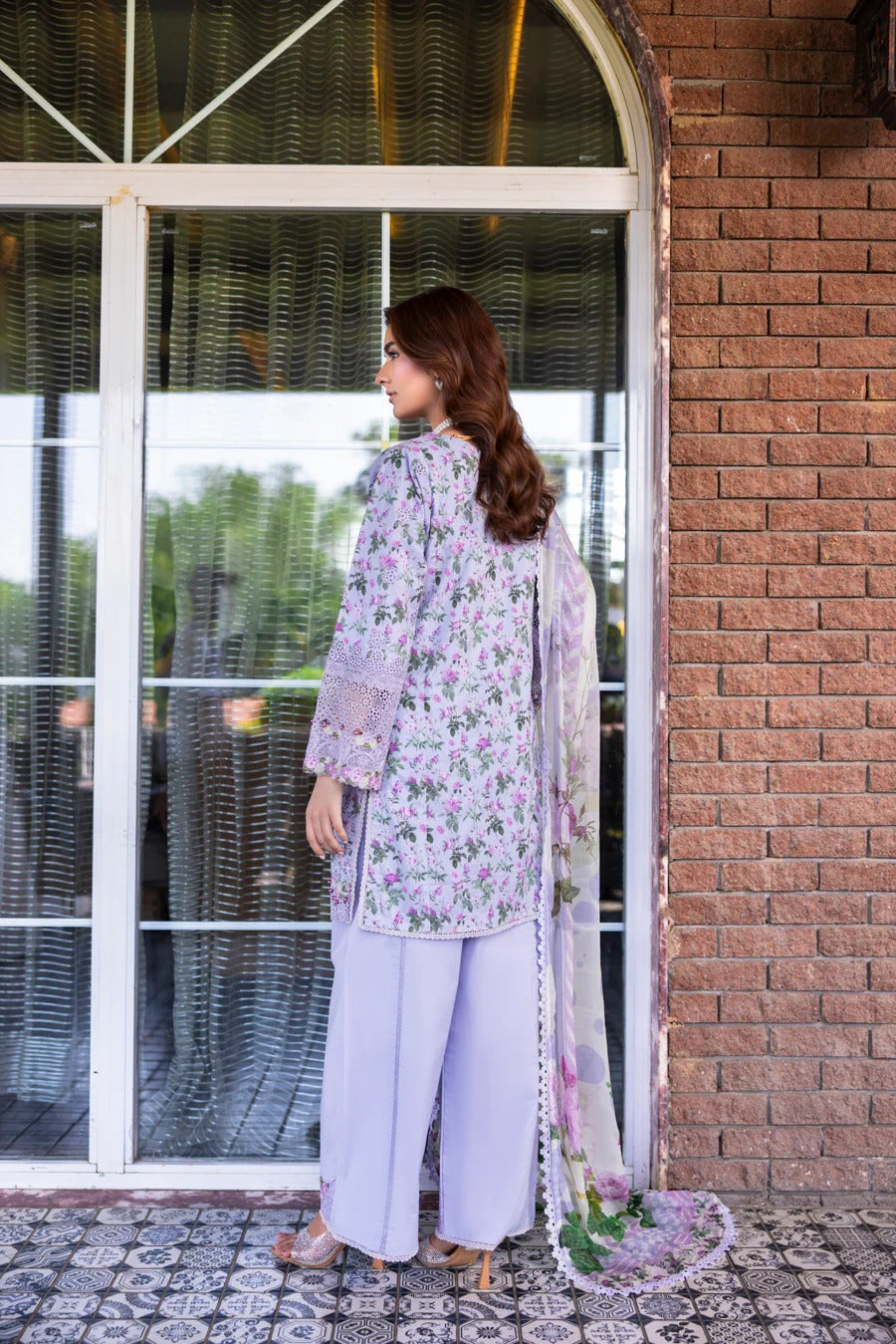 Eshaisha Digital Printed & Embroidered Lawn Unstitched 3Pcs