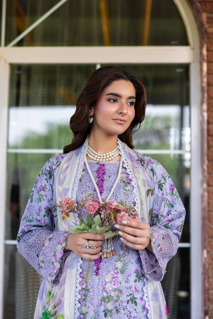 Eshaisha Digital Printed & Embroidered Lawn Unstitched 3Pcs