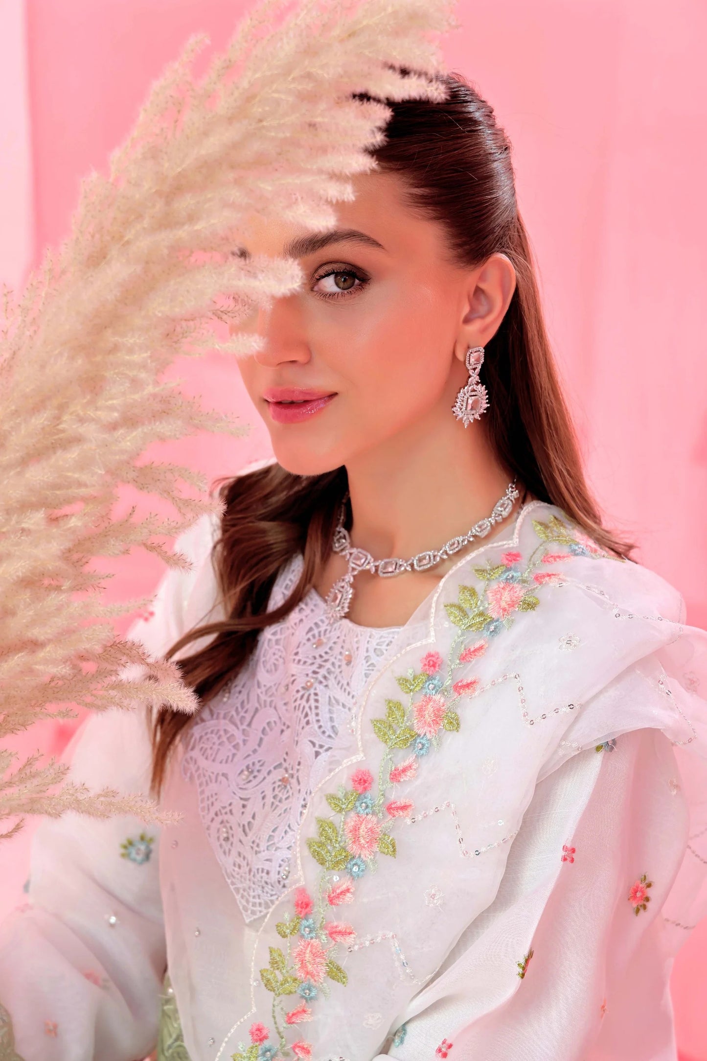 Noori By Guzel Embroidered Organza Stitched 3pcs