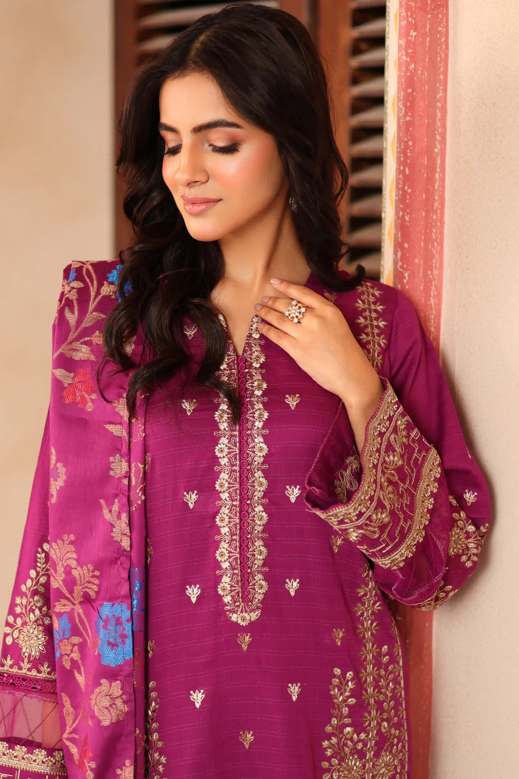 Zirwa by Johra Embroidered Lawn Unstitched 3Pcs