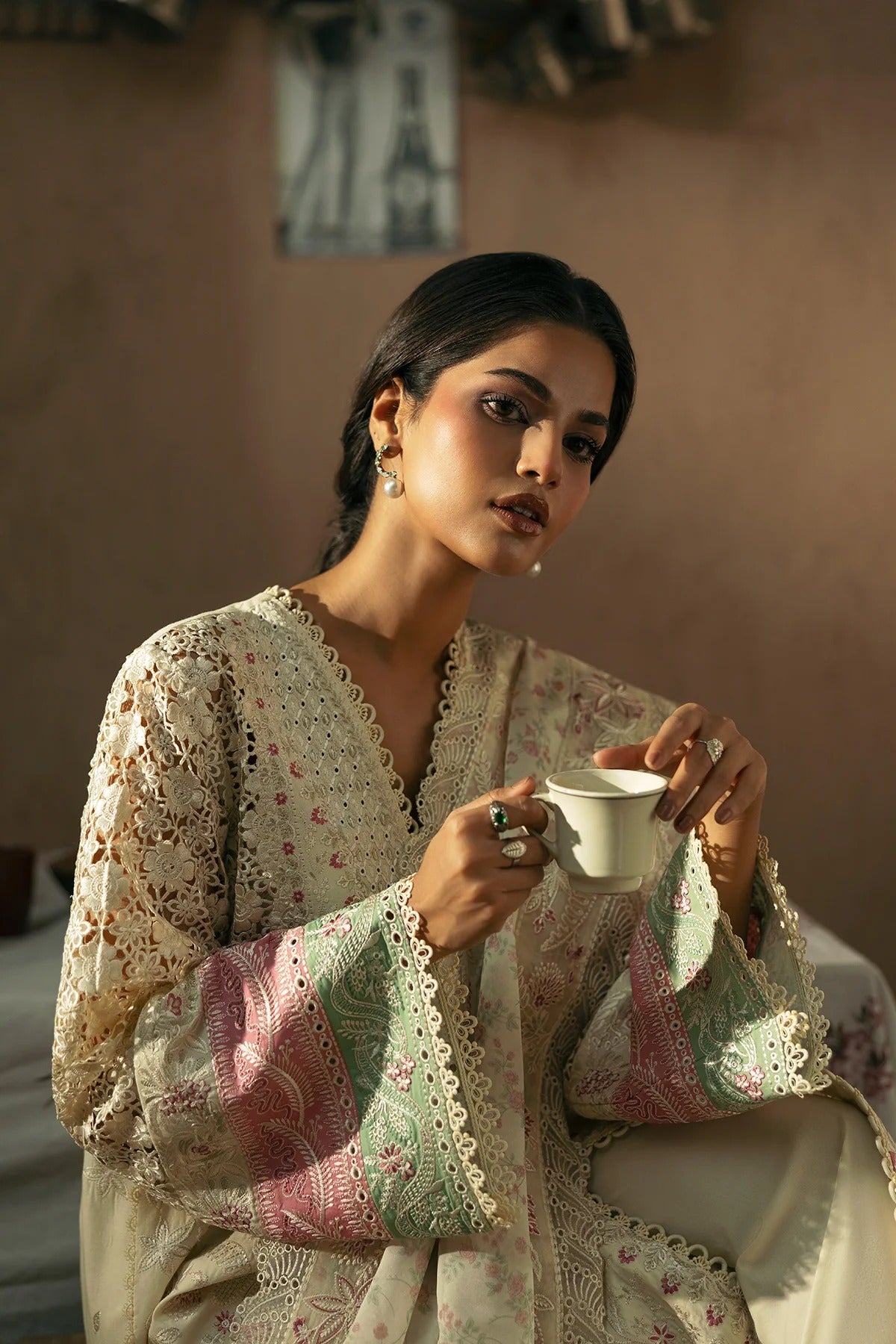 AFROZEH Mulaqaat Embroidered Printed Lawn Unstitched 3pcs