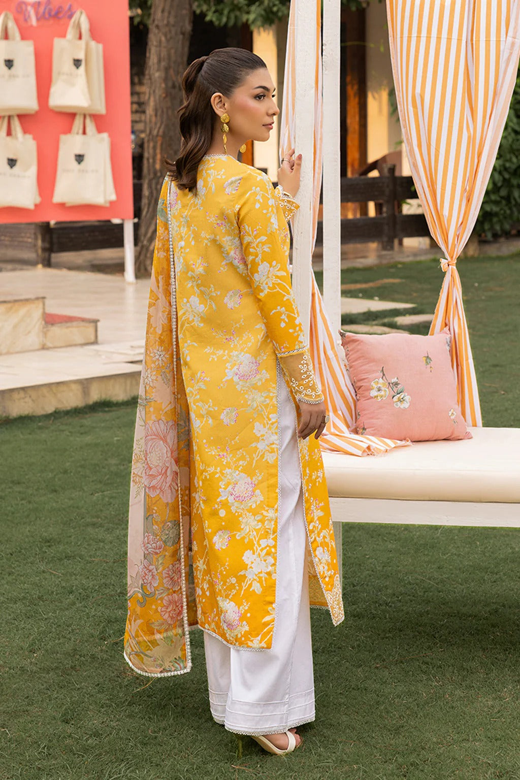 Mojito by Saad Sheikh Embroidered with Boring and Printed Lawn Unstitched 3Pcs
