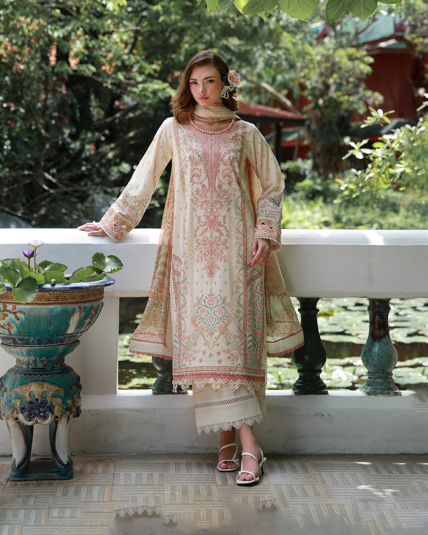 Jade Urbane Embroidered Lawn Unstitched 3pcs