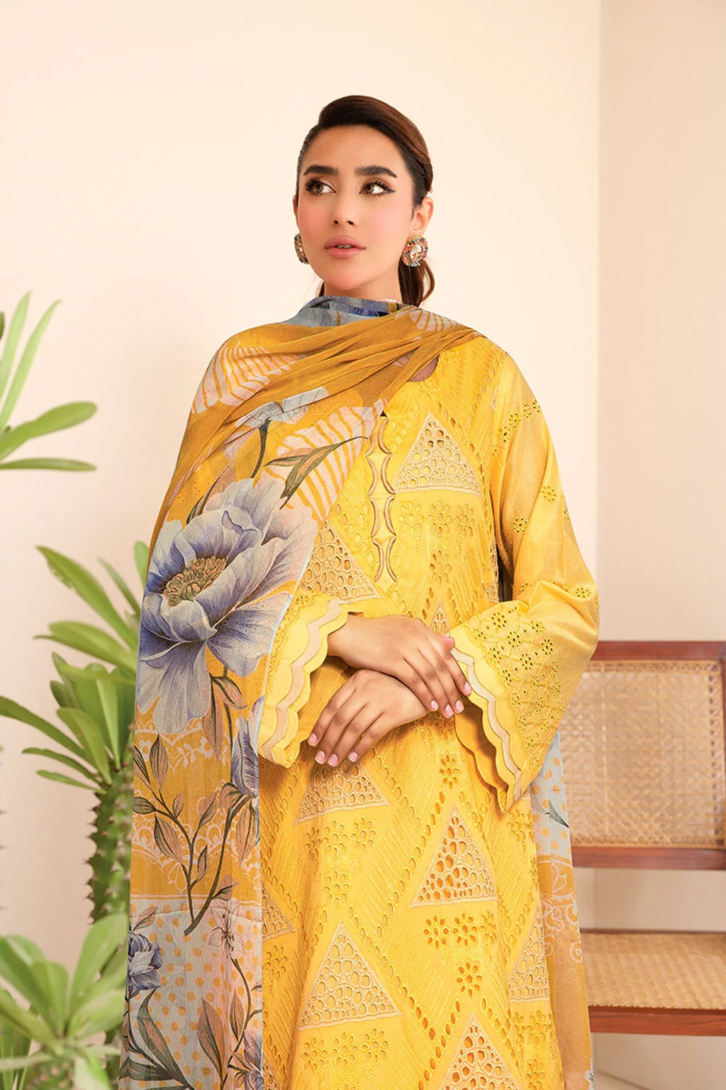 Johra Khani Embroidered Chikankari Lawn Unstitched 3Pcs