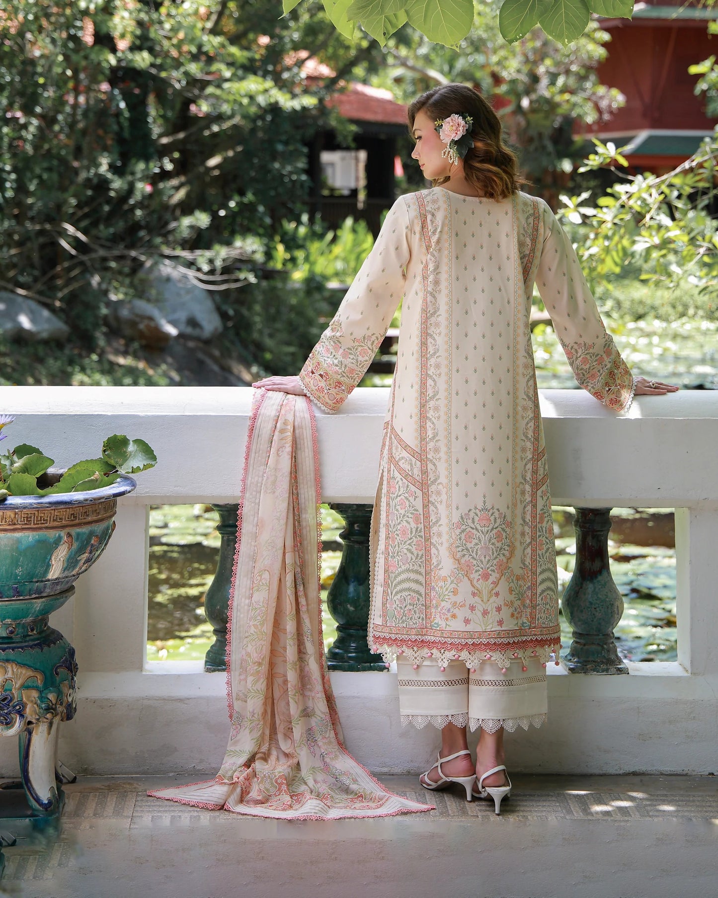 Jade Urbane Embroidered Lawn Unstitched 3pcs