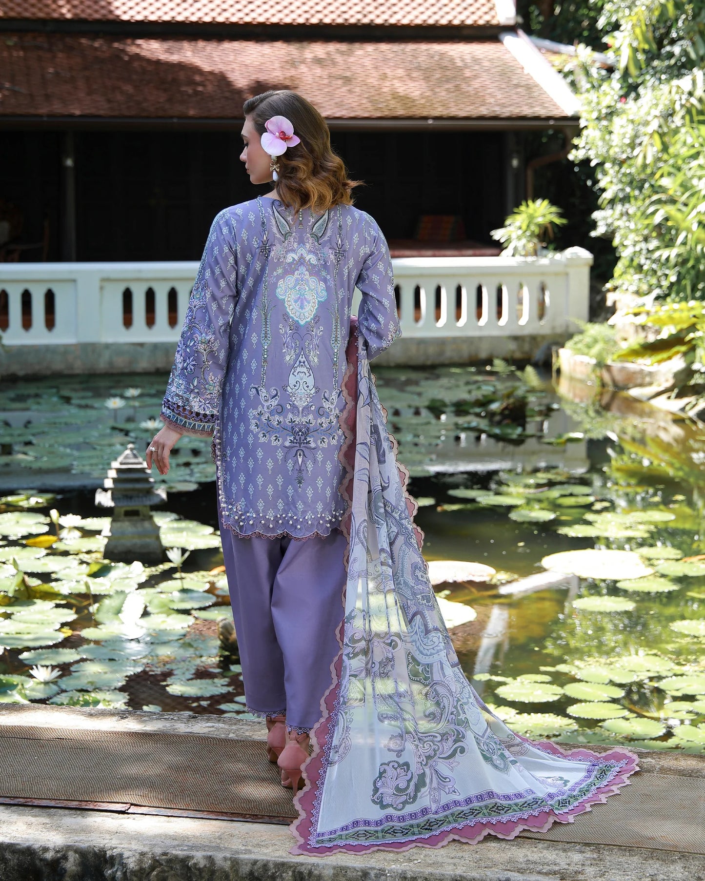 Jade Urbane Embroidered Lawn Unstitched 3pcs