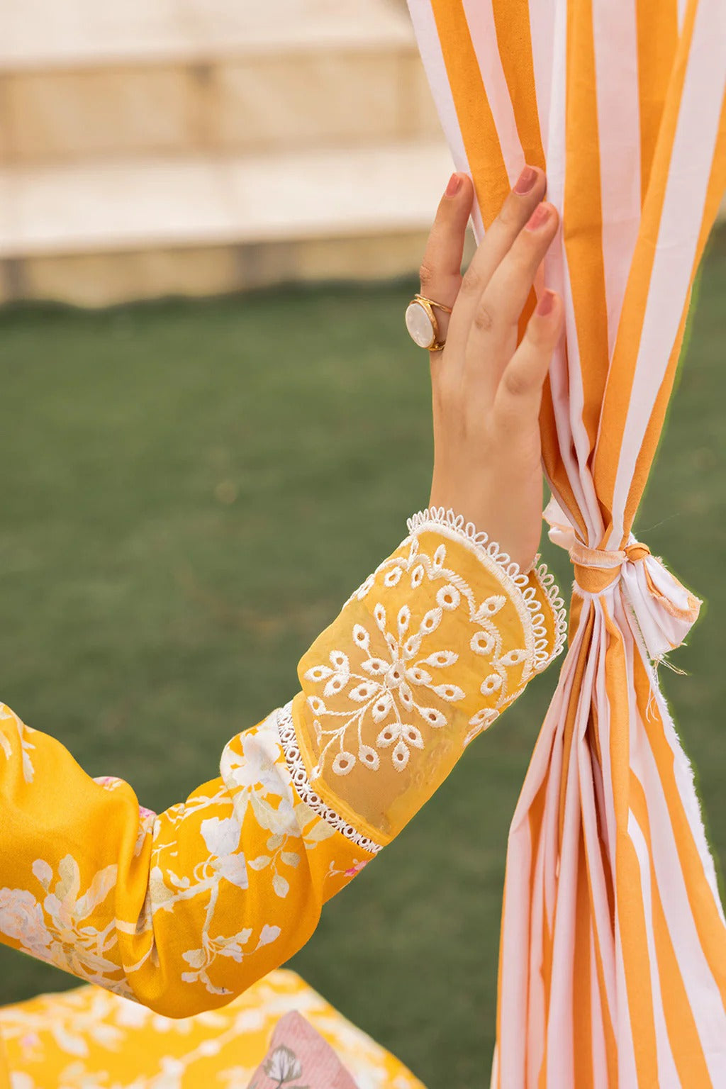 Mojito by Saad Sheikh Embroidered with Boring and Printed Lawn Unstitched 3Pcs