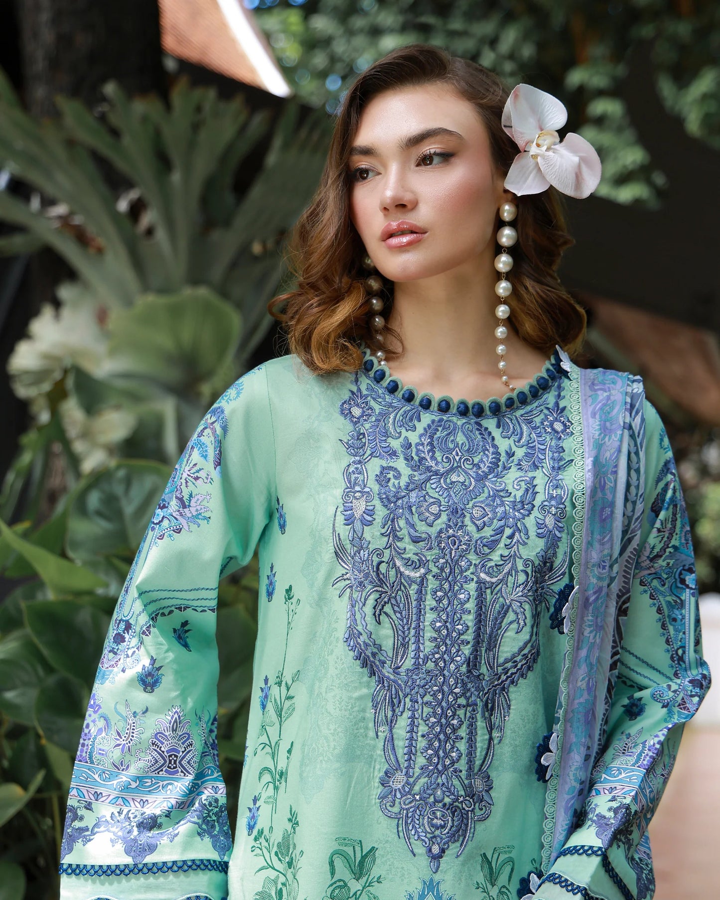 Jade Urbane Embroidered Lawn Unstitched 3pcs