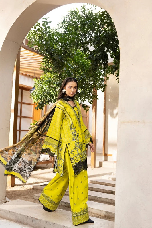 LA'RA DE FLOR'A By Gulmina Printed Embroidered Lawn Unstitched 3Pcs