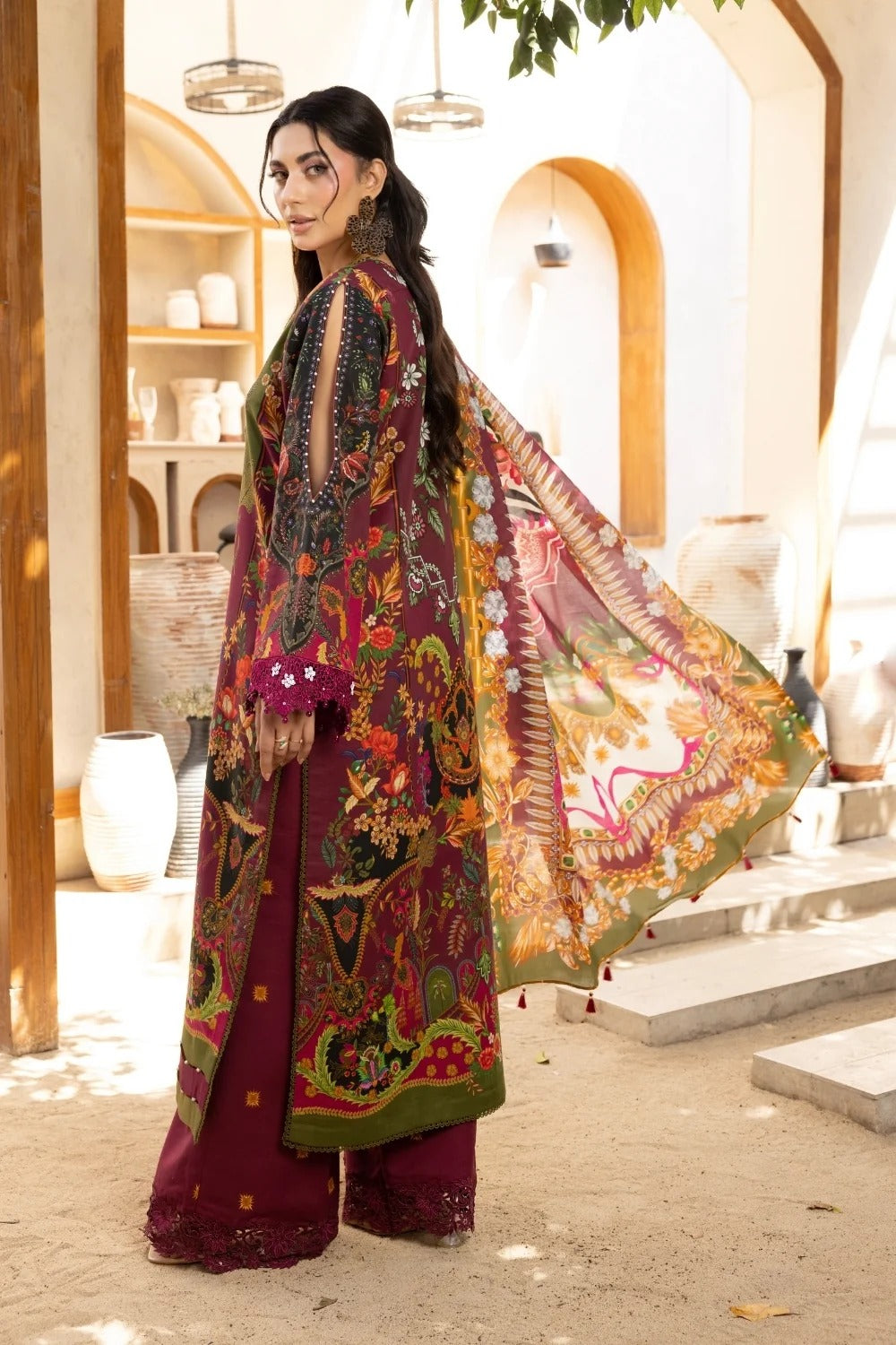 LA'RA DE FLOR'A By Gulmina Printed Embroidered Lawn Unstitched 3Pcs