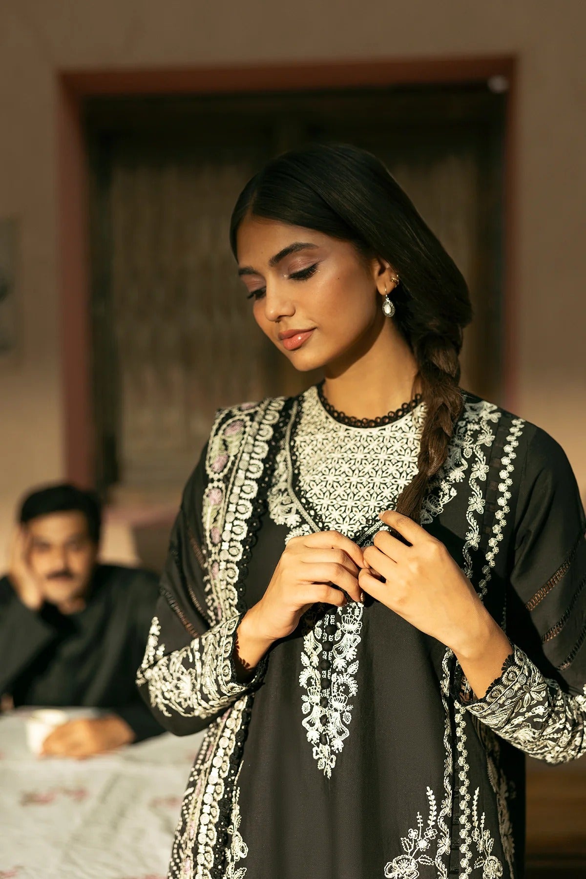 AFROZEH Mulaqaat Embroidered Printed Lawn Unstitched 3pcs