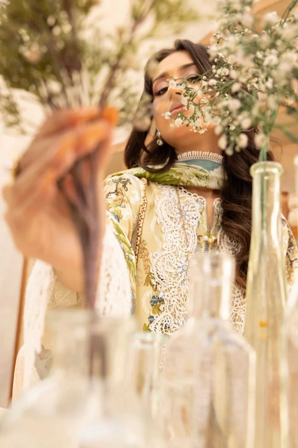 LA'RA DE FLOR'A By Gulmina Printed Embroidered Lawn Unstitched 3Pcs