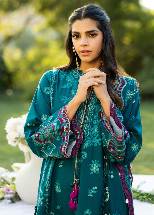 Siraa By Sadaf Fawad Khan Luxury Embroidered Lawn'25 Unstitched 3pcs