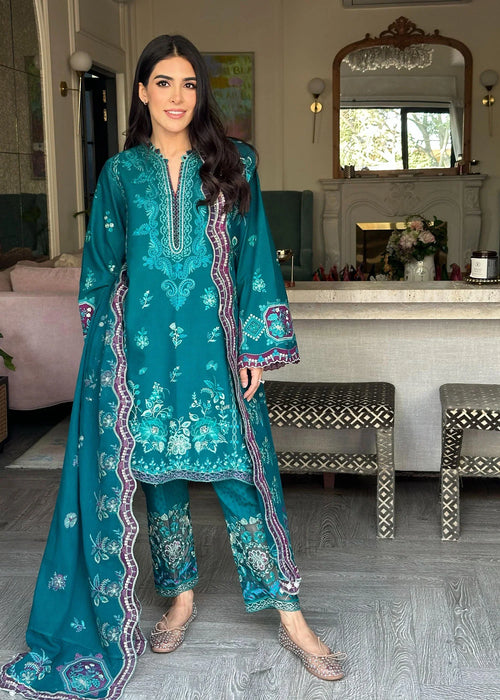 Siraa By Sadaf Fawad Khan Luxury Embroidered Lawn'25 Unstitched 3pcs